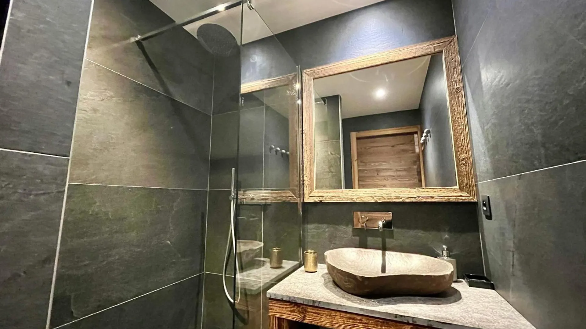 Chalet De Luxe Avec Spa, Sauna, Parking, Wifi Et Animaux Admis - Fr-1-598-41 Les Gets France